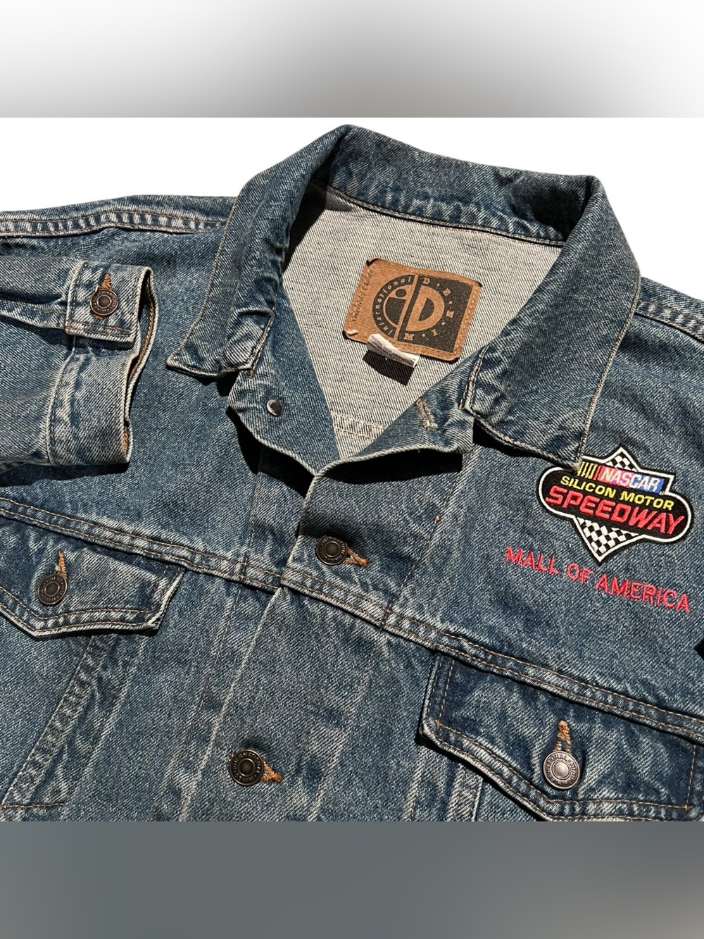 Vtg International Denim NASCAR Silicon Motor Speedway Embroiled Men’s Size 2XL